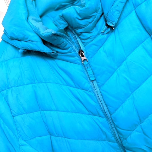 Xersion Jackets & Blazers - Xersion packable puffy jacket